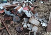 Caut sa cumpar deseuri metalice/constructii