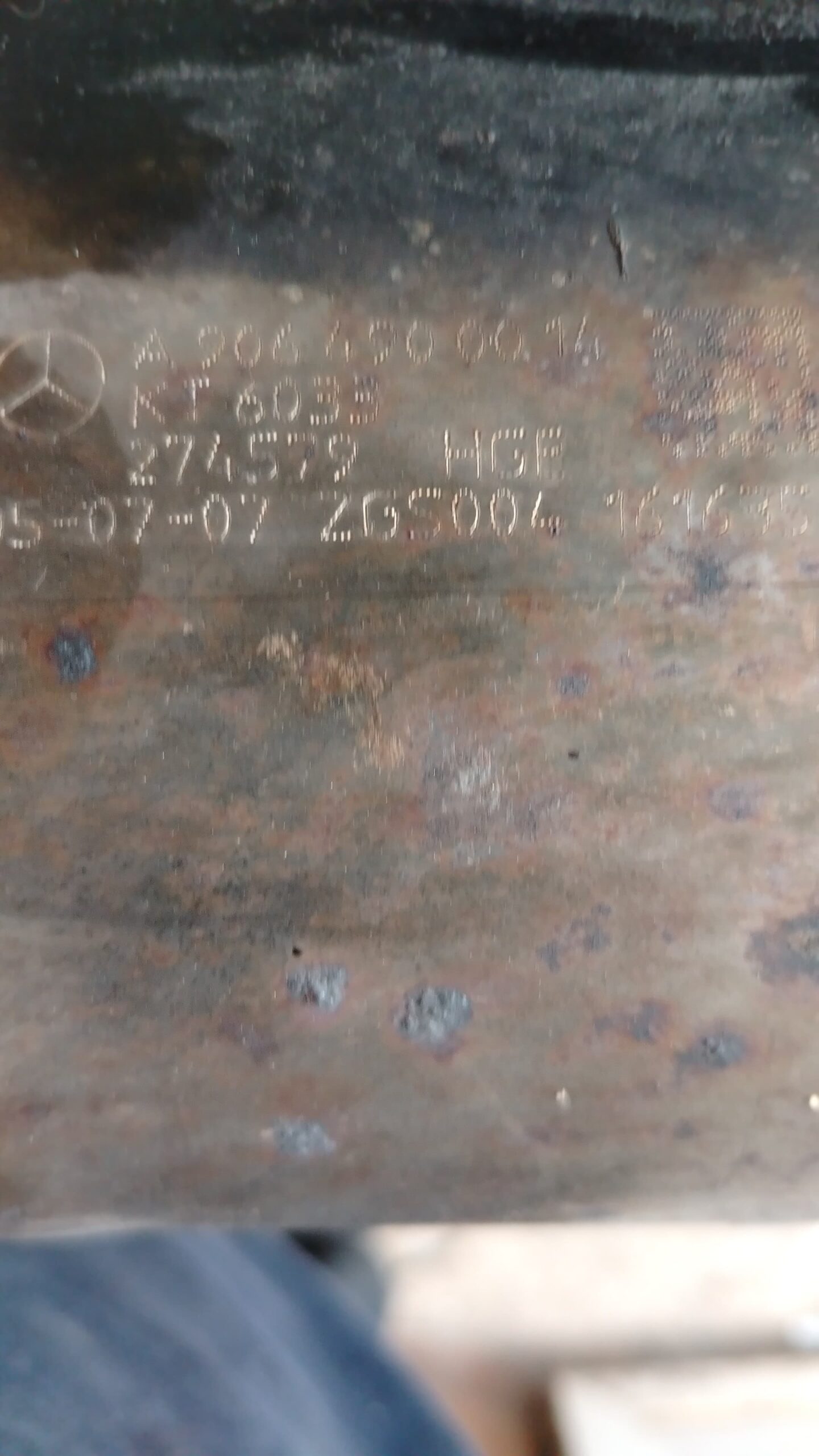 Caut sa cumpar deseuri metalice/constructii