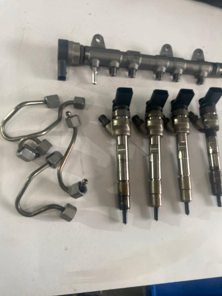 Kit injectie complet pentru BMW 520 d cod motor B47D20A