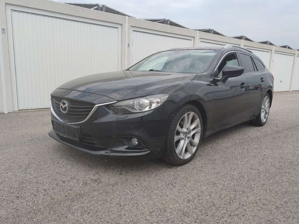 Caut sa cumpar Mazda 6 an ****