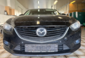 Bara fata completa cu spalator faruri disponibila pe culoare gri sau neagra(tot ansamblu fata inclusiv faruri-capota aripi) Mazda