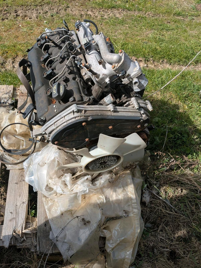 Vand bloc motor Kia Sorento 2.5 crdi 140cp/170cp cod motor D4CB