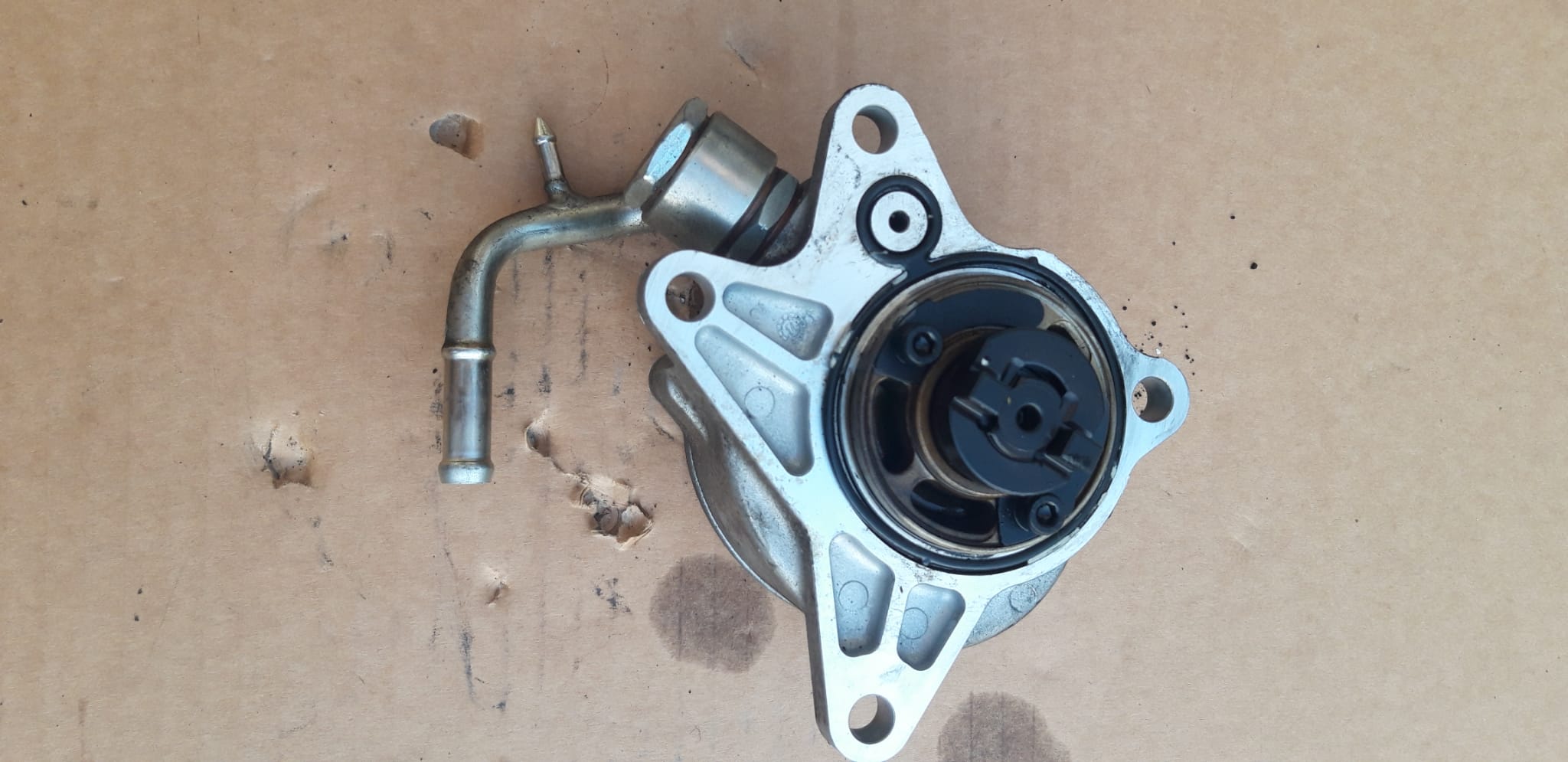 Pompa vacuum Mazda 2.2 diesel skyactiv euro 6 cod motor SH01